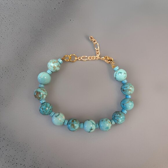 Turquoise howlite bracelet 7 in adjustable - Picture 2 of 2